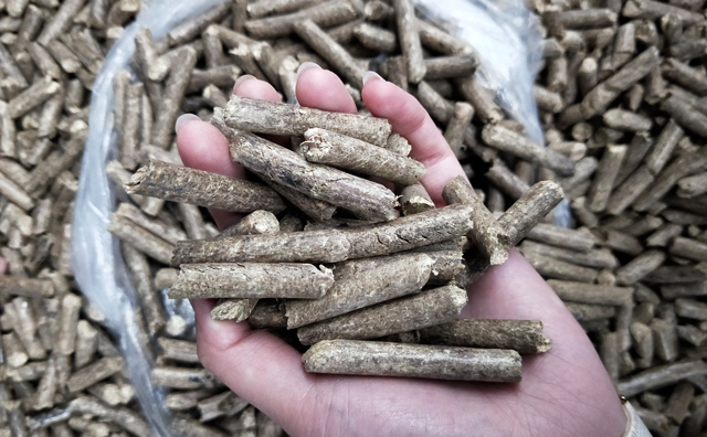 秸稈燃料顆粒機(jī)加工的生物質(zhì)燃料